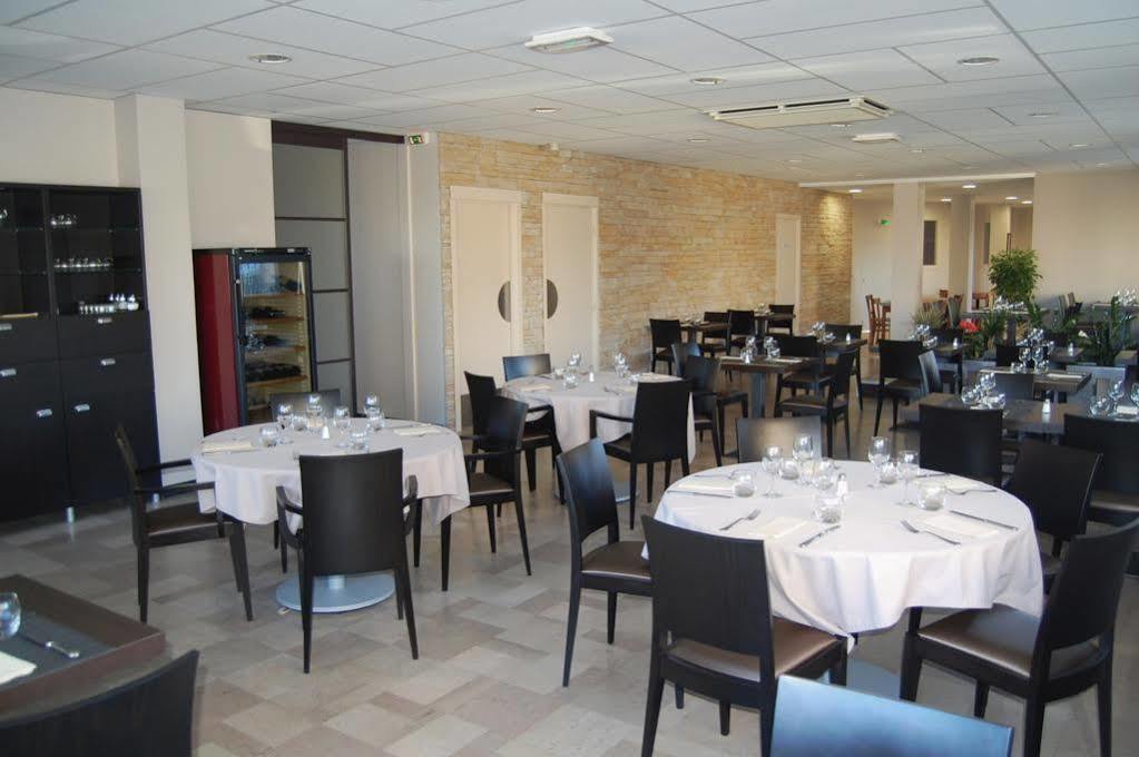 Hotel-Restaurant La Caborne Limonest Exterior foto